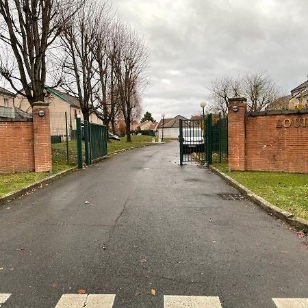 Studio Cosy A 10 Minutes De Disneyland Paris Bailly-Romainvilliers Εξωτερικό φωτογραφία