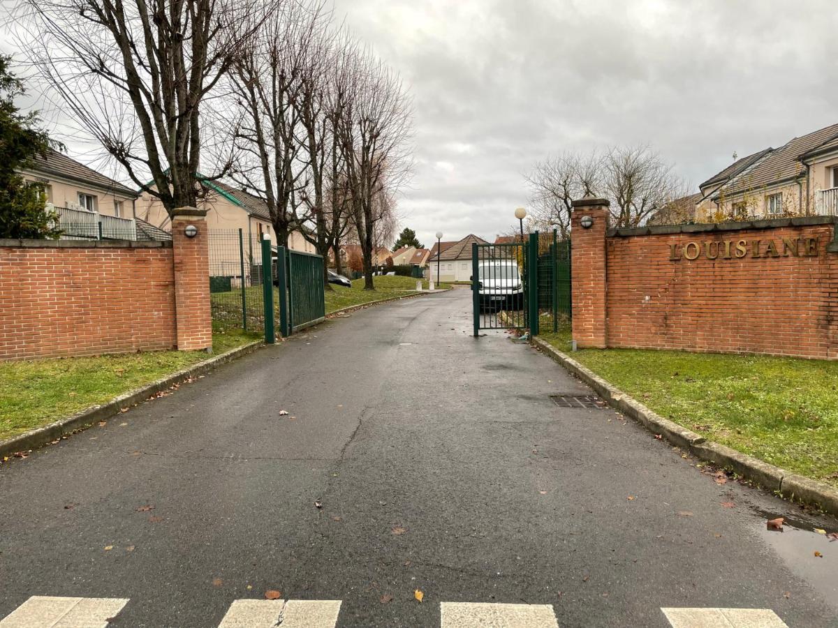 Studio Cosy A 10 Minutes De Disneyland Paris Bailly-Romainvilliers Εξωτερικό φωτογραφία